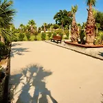 Oda ve Kahvaltı Mas La Farelle D'hote,fitness & Salle De Jeux Gratuite & En Supplement