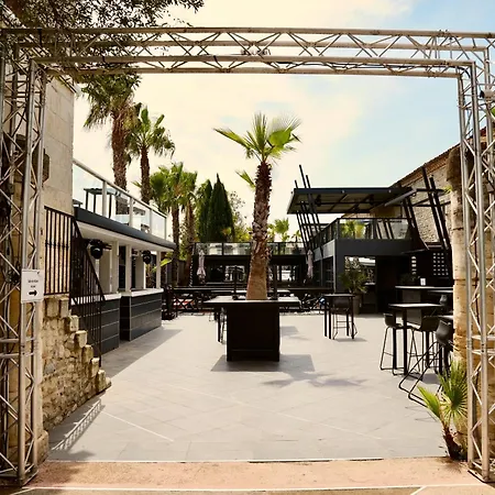 Bed and breakfast Mas La Farelle D'hote,fitness&salle De Jeux Gratuite&spa En Supplément Nimes