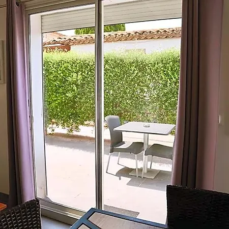 Mas La Farelle D'hote,fitness & Salle De Jeux Gratuite & En Supplement Bed & Breakfast Nîmes