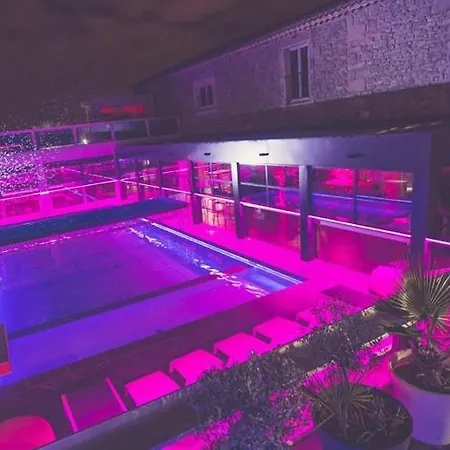 D'hote,fitness&billard Gratuit&spa Mas La Farelle Couette-café Nîmes