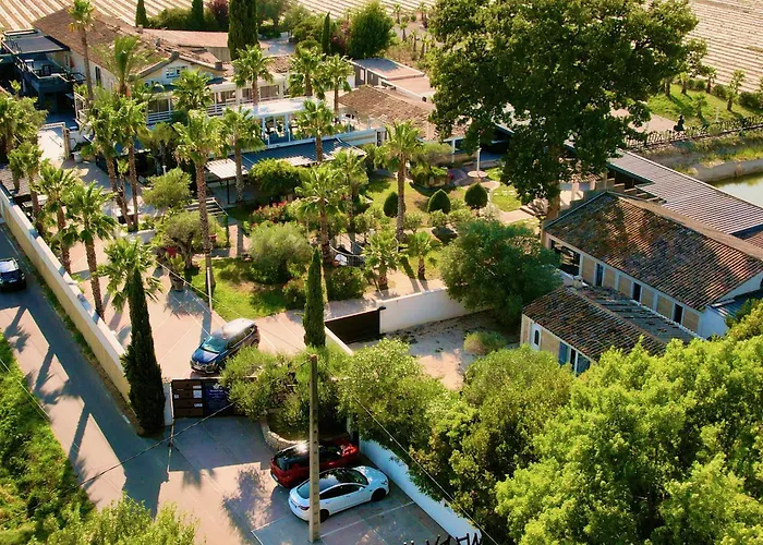 Bed and breakfast Mas La Farelle D'hote,fitness&salle De Jeux Gratuite&spa En Supplément