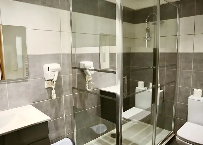 Mas La Farelle D'hote,fitness&salle De Jeux Gratuite&spa En Supplément Nimes