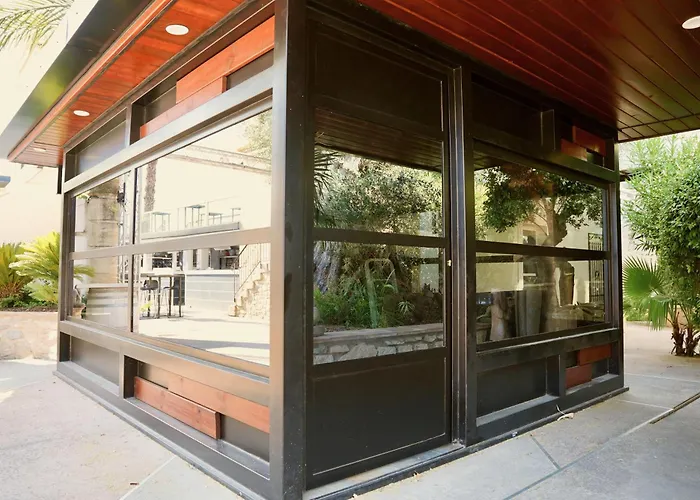 Mas La Farelle D'hote,fitness&salle De Jeux Gratuite&spa En Supplément 4*