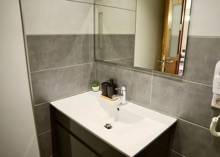 Bed & Breakfast Mas La Farelle D'hote,fitness & Salle De Jeux Gratuite & En Supplement