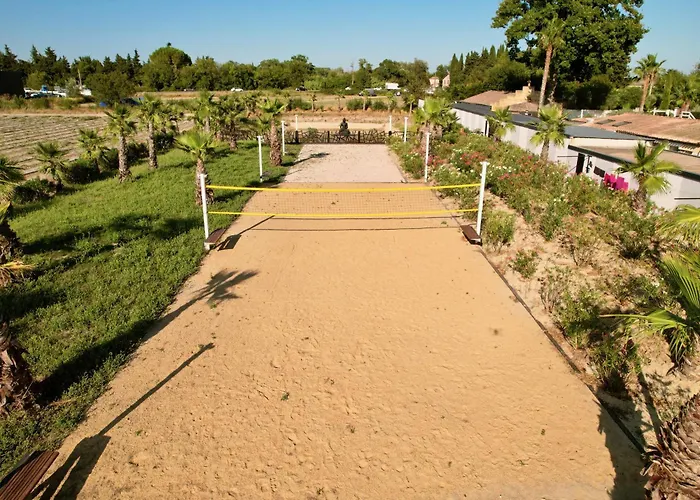 Mas La Farelle D'hote,fitness & Salle De Jeux Gratuite & En Supplement 4* Nîmes